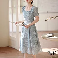 【初色】復古盤扣立體壓花系帶收腰休閒顯瘦方領短袖中長裙洋裝-藍色-33520(M-2XL可選) M 藍色