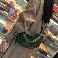 O-ni O-ni新款精選優質柔軟頭層牛皮真皮高級時尚輕巧大包包百搭細膩質感馬鞍包(品質保證)(bag-6091) 綠色