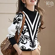 【初色】拼色植物花卉印花半高領長袖打底衫針織衫上衣女上衣-黑白色-39530(F可選) F 黑白色