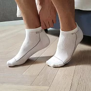 oillio歐洲貴族 4雙組 抑菌除臭精品運動短襪 經典簡約 日本萊卡除臭紗線 MIT台灣製 白色