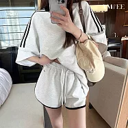 【AMIEE】薄款短袖上衣短褲運動兩件套(KDAY-898) M 淺灰色