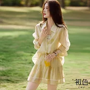 【初色】花邊翻領防曬襯衫外套女外套+拼接荷葉邊鬆緊腰短裙套裝-淺黃色-12125(M-XL可選) M 淺黃色
