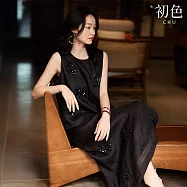 【初色】純色釘珠繡花圓領無袖上衣/釘珠繡花荷葉邊裙襬半身裙-共2款-13071(M-XL可選) M 黑色上衣