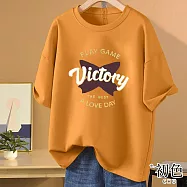 【初色】韓版大碼寬鬆圓領短袖英文印花休閒T恤上衣女上衣-共10色-12496(M-3XL可選) M 薑黃色