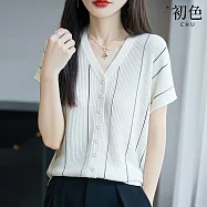【初色】簡約線條打底V領單排釦冰絲針織短袖襯衫上衣女上衣-共2色-13934(F可選) F 米白色