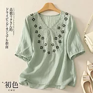 【初色】文藝棉麻風刺繡蕾絲繡花寬鬆V領五分短袖T恤上衣女上衣-共7色-13967(M-3XL可選) M 淺綠色