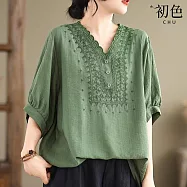 【初色】棉麻風拼接蕾絲花邊純色簡約V領七分袖寬鬆襯衫T恤上衣女上衣-共4色-13990(M-3XL可選) M 綠色