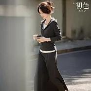 【初色】簡約拼接假兩件褶皺收腰連帽長袖T恤上衣女上衣+純色鬆緊腰半身裙套裝-深灰色-15212(M-2XL可選) M 深灰色