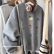 【MsMore】 華棉圓領雛菊印花T長袖上衣# 126148 2XL 灰色