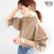 【初色】日系純色刺繡鏤空木耳邊高領長袖寬鬆襯衫上衣女上衣-共3色-15417(M-XL可選) L 咖色