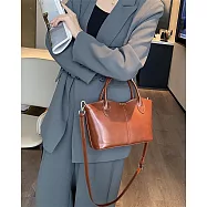 O-ni O-ni全新品精選優質頭層牛皮貝殼輕量級大容量百搭多功能托特包(品質保證)(bag-6153) 焦糖色