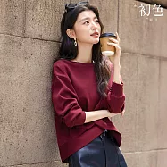 【初色】慵懶風純色設計感扭結寬鬆一字領長袖衛衣T恤上衣女上衣-紅棕色-16305(M-2XL可選) M 紅棕色