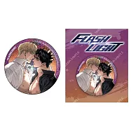 FLASHLIGHT(漫畫) 雷射胸章 B