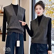 【初色】簡約休閒V領修身坑條坎肩無袖針織馬甲背心女背心-共2色-18903(F可選) F 黑灰色