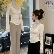 【初色】日系拼接蕾絲邊純色V領長袖修身內搭T恤上衣女上衣-米白色-19202(M-XL可選) M 米白色