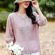 【初色】復古純色V領七分袖繡花造型棉麻風寬鬆顯瘦T恤上衣女上衣-共5色-50816(M-3XL可選) M 淺紫色