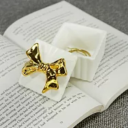 【ChouChou Lista】日本緞帶禮物盒造型置物盒金色年華(WH)