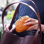 Un Signet|日系水玉壓紋軟質牛皮卡片零錢包 橘色