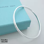 4MM寬。細直線條圓點足銀999純銀手環 (無開口.附贈禮盒+拭銀布)