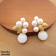 高雅精緻天然珍珠垂墜和闐白玉925純銀耳環 (貼耳垂墜耳環)