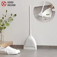 ※榮獲GOOD DESIGN AWARD優良設計獎※MARNA日式簡約可站立式節省空間掃把畚箕組W-628W(輕巧易握;斜角掃帚刷毛;附掛洞)簸箕畚斗掃帚