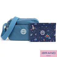 iBrand 輕盈防潑水三層多收納側斜背包- 牛仔藍