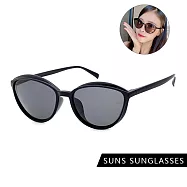 【SUNS】時尚簡約太陽眼鏡 超輕量僅22g 顯小臉經典款 男女適用 抗UV400 黑框灰片