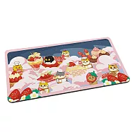 【黃阿瑪的後宮生活】 軟式珪藻土吸水地墊 點心吃什麼系列 珪藻土地墊 珪藻土 軟式地墊 (80*38*0.5cm) 草莓迷蹤