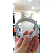 【緻麗珠寶】芙蓉種起膠果凍淡綠骨飄美紫飄蘭花再輕飄陽綠春帶彩冰美平安扁鐲(手圍18.5-19) 19 春帶彩