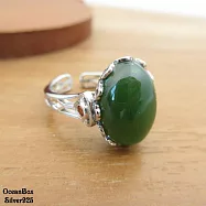 吉祥如意蛋面天然和闐碧玉花苞鑲鑽925純銀戒指 (外鍍專櫃級正白K.可調整戒圍)