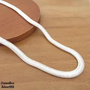 19.07g重。6MM寬質感蛇紋扁鍊S925純銀項鍊.單戴鍊《男女皆可.附贈禮盒》