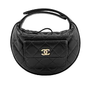 CHANEL 金色CC Logo 粒紋牛皮迷你手提彎月包/呼拉圈包 (黑色)
