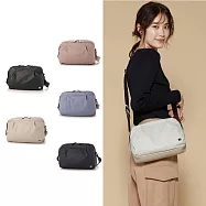 LA BAGAGERIE 字母印多層斜背包 黑