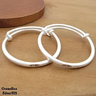 精美做工平安喜樂手鐲一對.寶寶999足銀手環.附贈禮盒.合適0-3歲.彌月禮