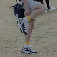 【LEEDS WEATHER】Bourton-on-the-Water - 蜜金波卡點點風∣抑菌除臭、台灣製∣設計襪 23 - 28 cm