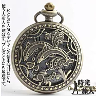 【時光旅人】跳躍海豚造型鏤空雕花翻蓋懷錶附長鍊