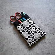 《梵緹希》防水布 雙層口袋型 醫師袍筆袋《花磚》黑