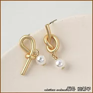 『坂井.亞希子』925銀針愛的信物打結造型不對稱耳環 -金色