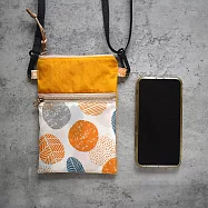 《梵緹希》旅行防水斜背手機袋_拓葉 橘