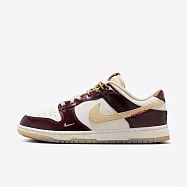 Nike Wmns Dunk Low LX [HV5991-171] 女 運動休閒鞋 CNY 蛇年 穿搭 酒紅 金
