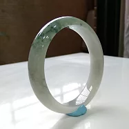 【緻麗珠寶】緻麗美鐲美紫陽綠長伴旁糯種陽綠紫羅蘭扁鐲(手圍19-19.5)【完美品】