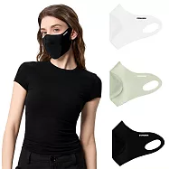 美感與實用兼具!! 打造V型小臉 3D防曬面罩 ZCHUIEN 輕薄防曬運動口罩 騎車 自行車 跑步 登山 旅遊 戶外 高爾夫 逛街 立體剪裁 清爽透氣防塵 口罩 冰川白