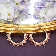 【PinkyPinky Boutique】民族風蕾絲款 手工編織鍍真金圈圈耳環 (柔粉膚)