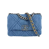 CHANEL 22P Chanel 19銀色CC Logo 布質菱格紋口蓋包_展示品 (牛仔藍)