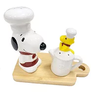 日本MARIMO CRAFT史奴比糊塗塌客SNOOPY主廚房調味料香料罐組SPZ-2882/3503/3504(陶瓷製;附底座;適鹽黑胡椒辣椒粉七味粉) 紅(紅圍裙)