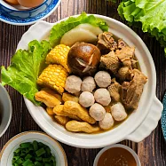 【山羊城】薑母鴨套餐X2組(1.68kg/組 薑母鴨/高湯/鴨肉丸/天婦羅/腐乳醬) 7個工作天內出貨