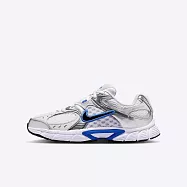 Nike 耐吉 V5 RNR GS [HQ6411-101] 大童 運動休閒鞋 復古鞋 透氣 舒適 白銀藍 22.5 銀/藍