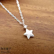 ☆§海洋盒子§☆迷你霧砂單鑽小星星S925純銀項鍊(聖誕禮物.交換禮物.新年禮物)