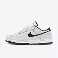 Nike W Dunk Low SE [HV1800-101] 女 休閒鞋 運動 經典 低筒 麂皮 雙勾 灰白 24.5cm 灰/白
