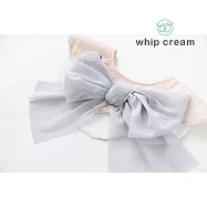【日本 whip cream】花朵蝴蝶結圍兜 灰色